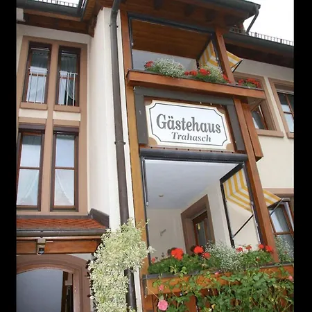 Gaestehaus Trahasch Im Adelshof Konukevi 3*